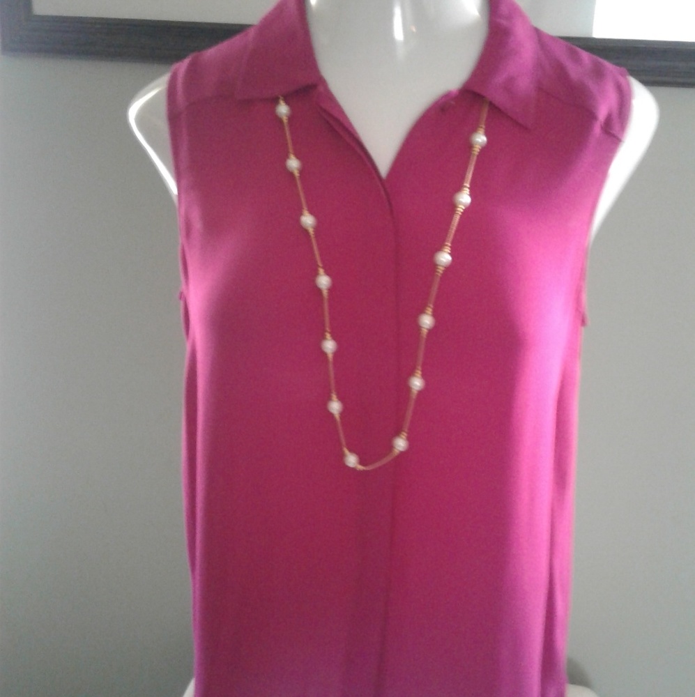 💕 Theory 💯% Silk Button Down Blouse 💕